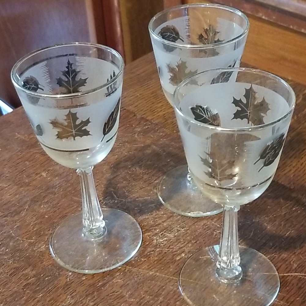 barware pedestal glasses set of 3